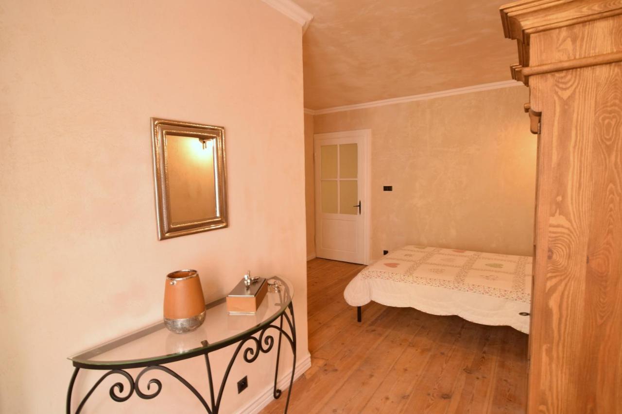 Apartamento de 55 m² en Wroclaw Centro Ciudad, con 2 habitación Exterior foto