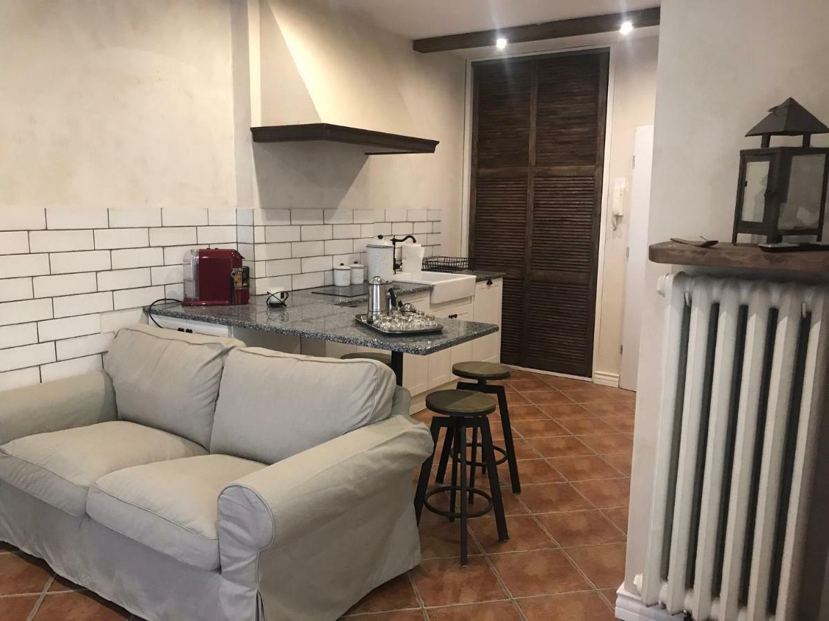 Apartamento de 55 m² en Wroclaw Centro Ciudad, con 2 habitación Exterior foto